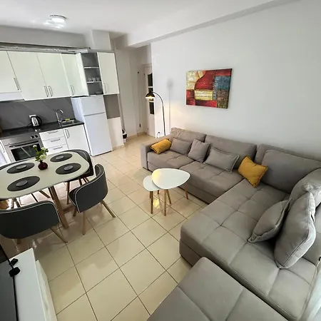 Adriatic Dream Haven C41 * Golem (Tirana)